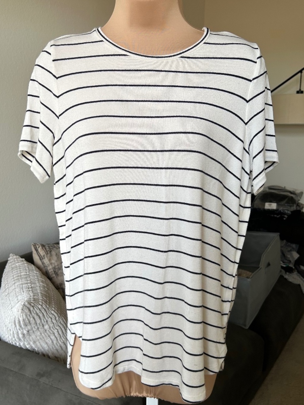 ANN TAYLOR Short Sleeve Striped Knit Top
